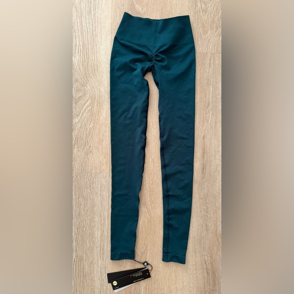 YoungLA Core‎ Seamless Leggings Velvet Teal XXS NWT - Picture 3 of 3